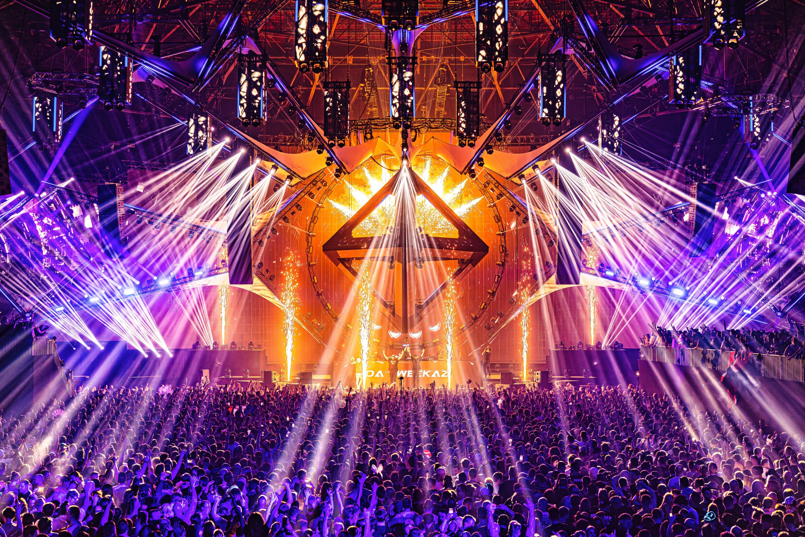 Reverze 2025 - Chain Reaction